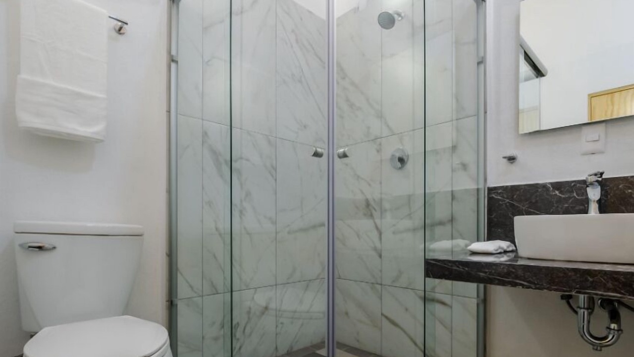 Photo of Bathroom in Downtown Mexico City