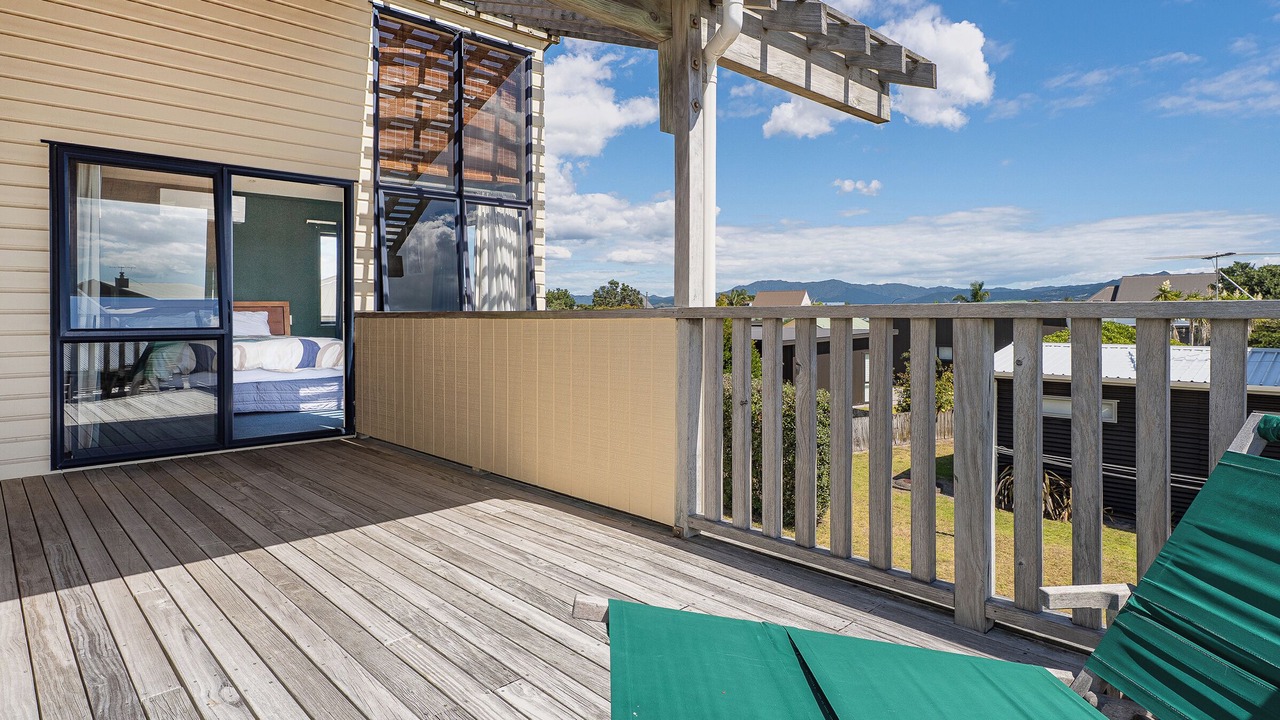 Photo of Patio Balcony in Matarangi