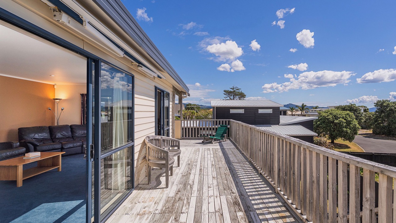 Photo of Patio Balcony in Matarangi
