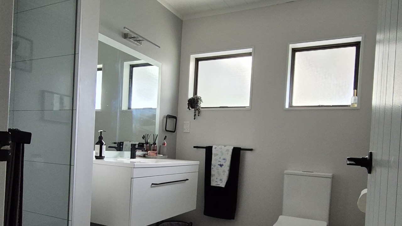 Photo of Bathroom in Lake Okataina