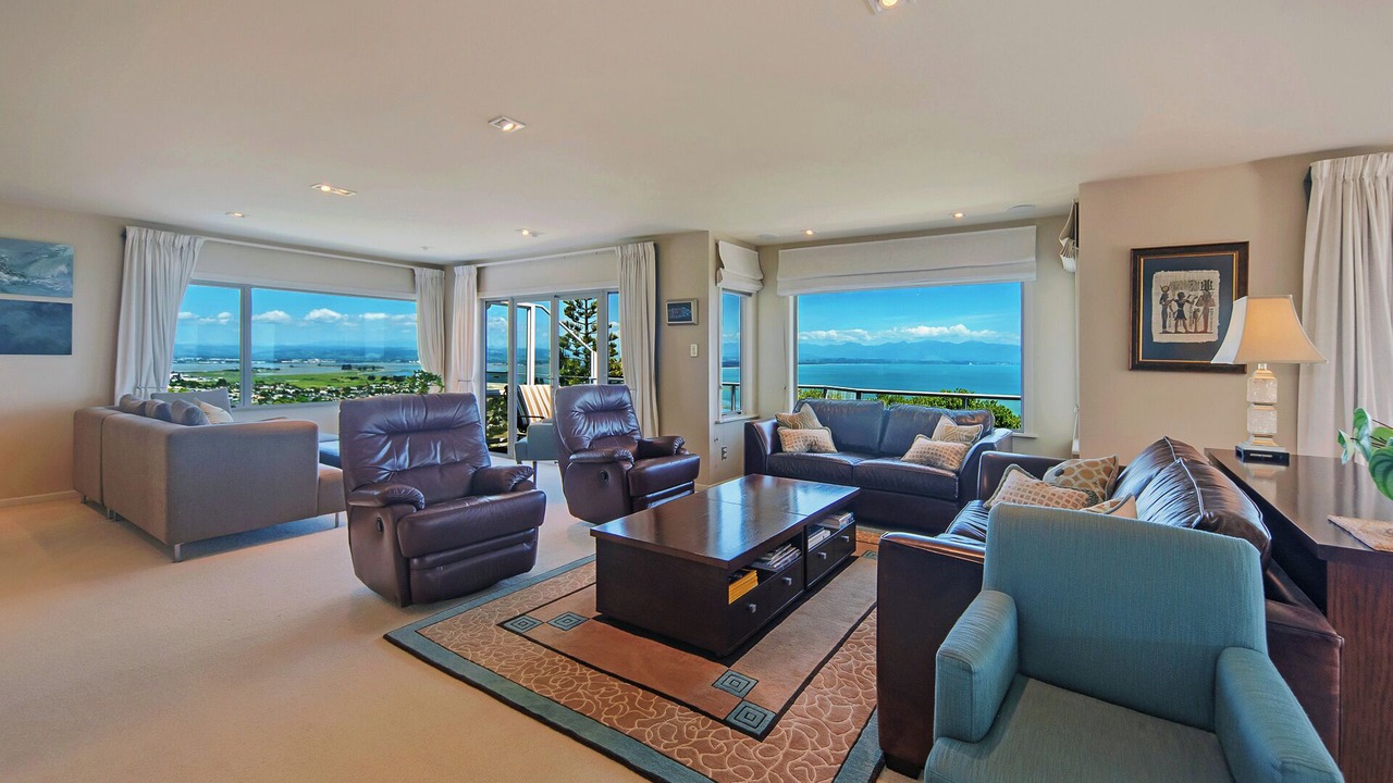 Photo of Livingroom in Britannia Heights
