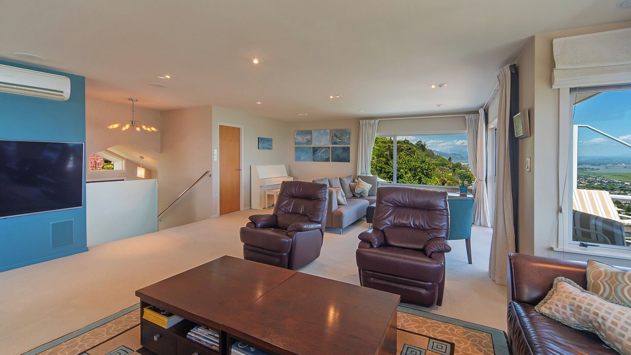 Photo of Livingroom in Britannia Heights