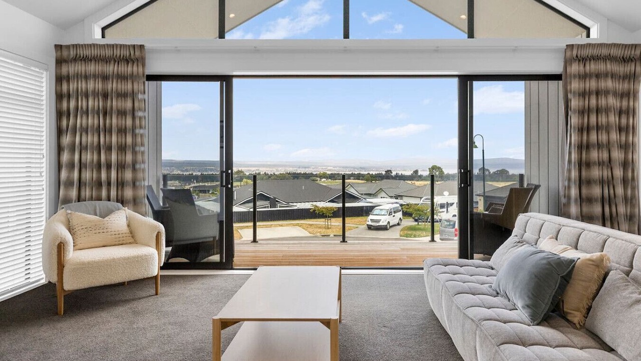 Photo of Livingroom in Nukuhau