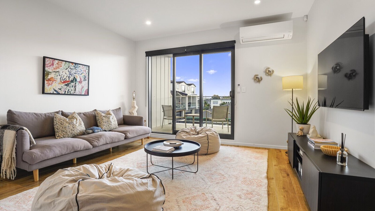 Photo of Livingroom in Orewa
