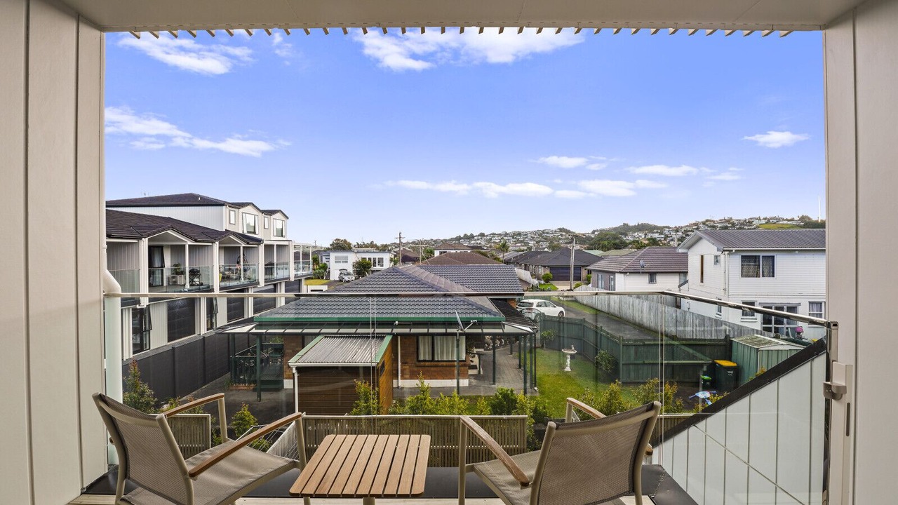 Photo of Patio Balcony in Orewa