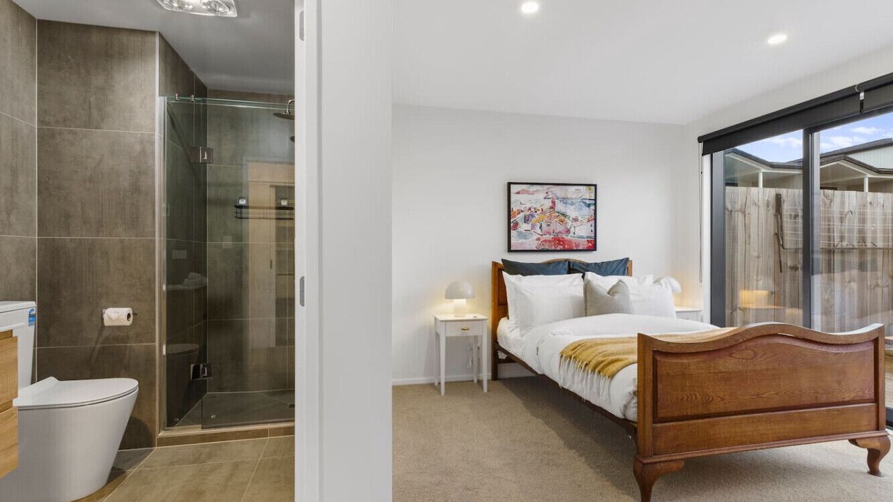 Photo of Bathroom in Orewa