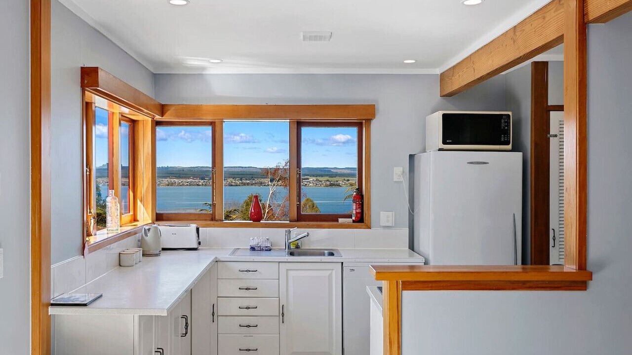 Photo of Kitchen in Acacia Bay