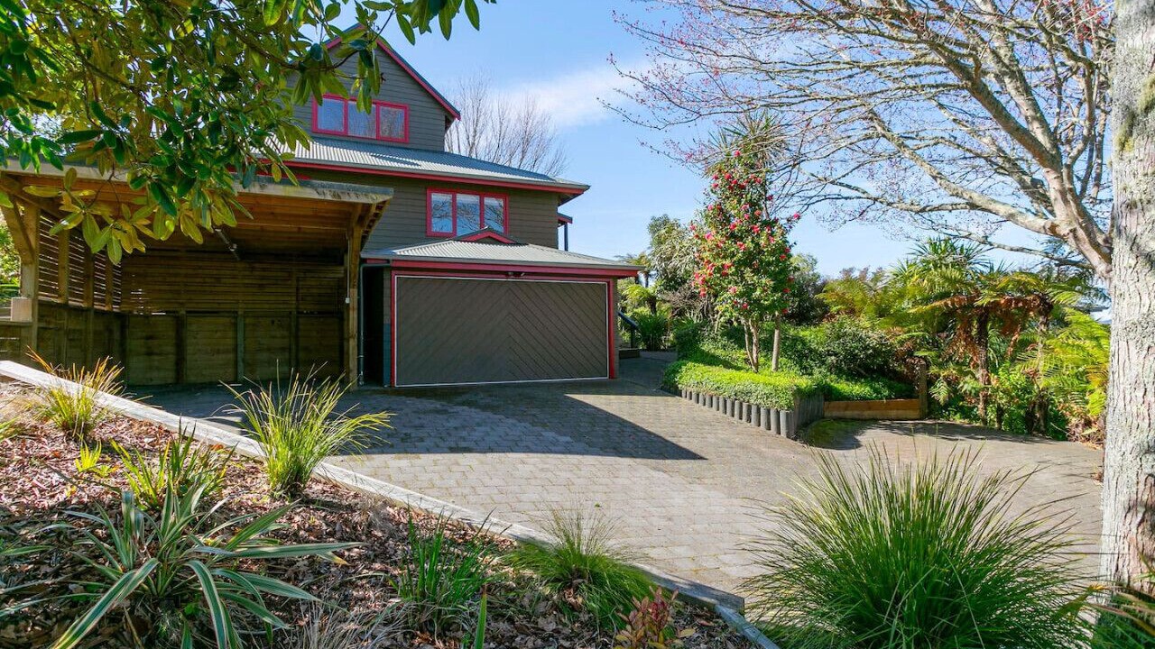 Photo of Outdoor in Acacia Bay