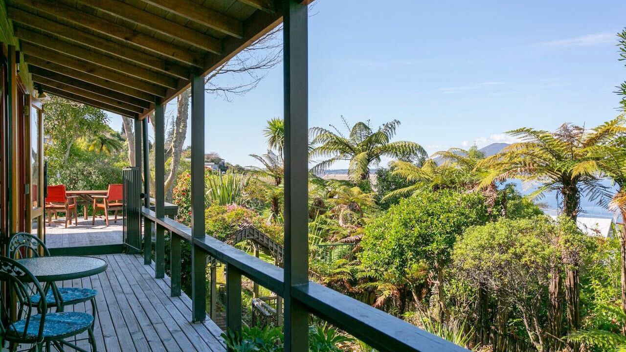 Photo of Outdoor in Acacia Bay