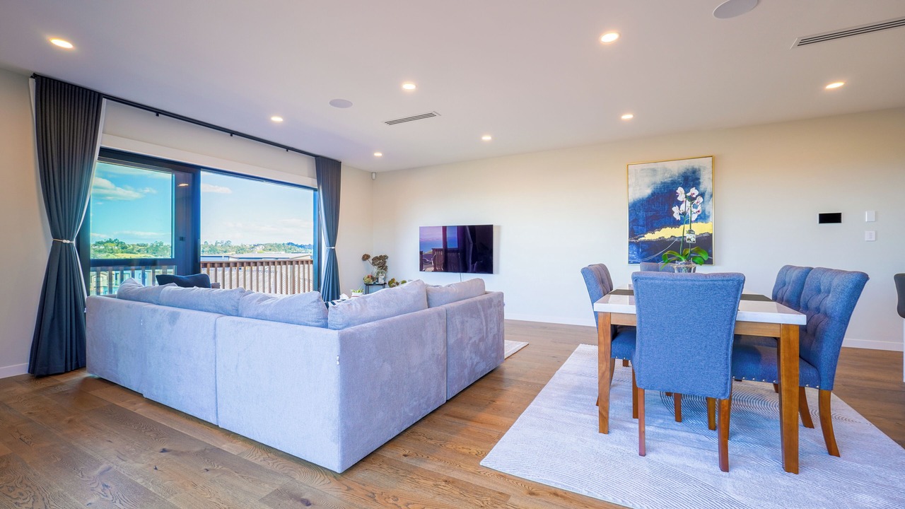 Photo of Livingroom in Okura