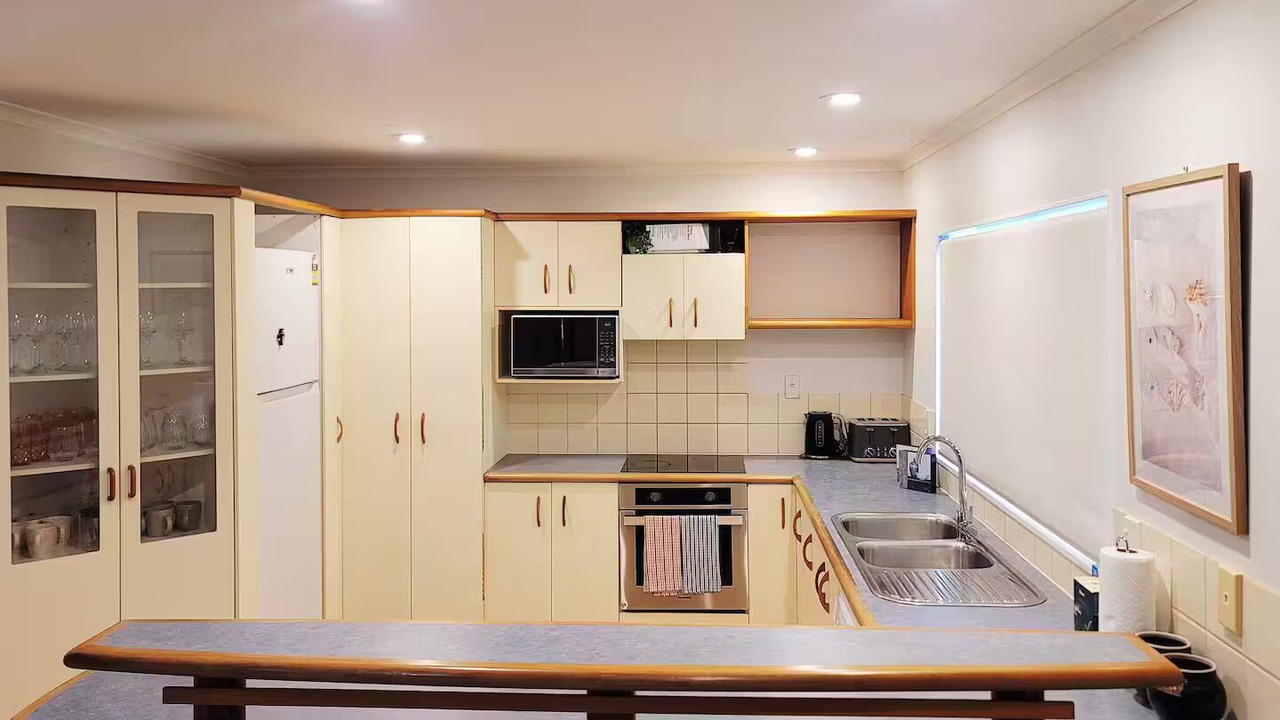 Photo of Kitchen in Gulf Harbour