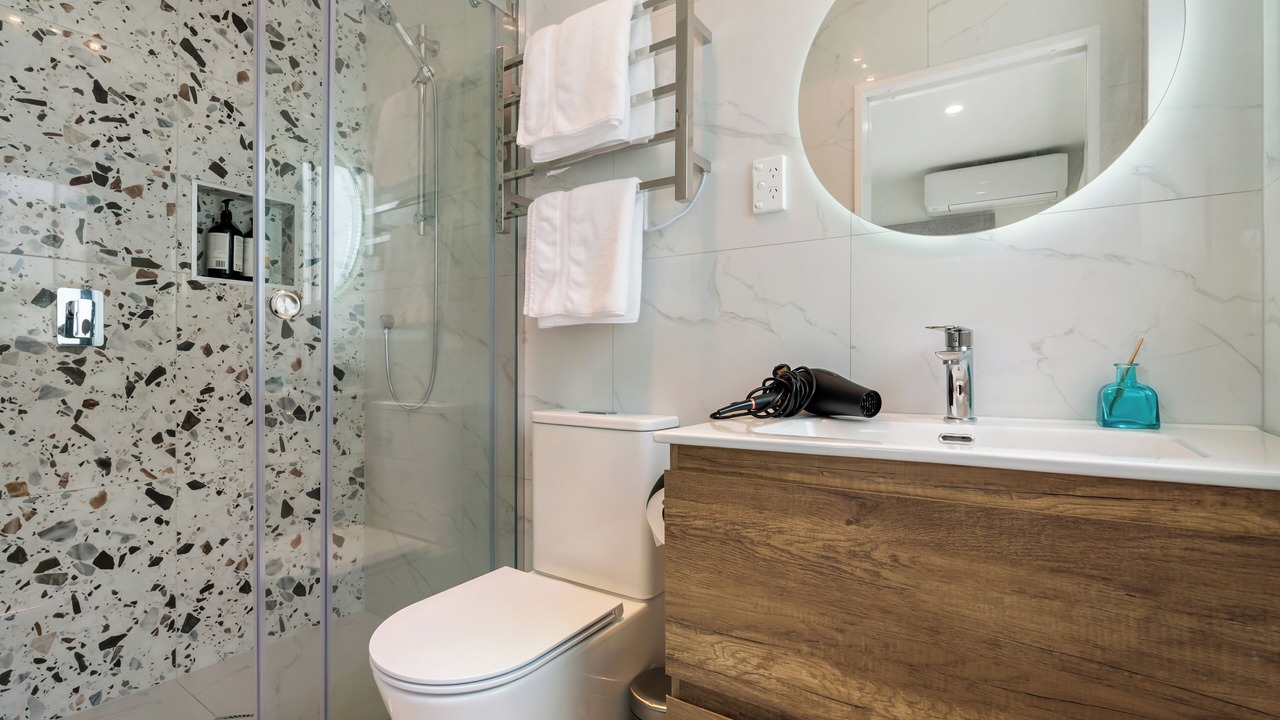 Photo of Bathroom in Greenlane - Ellerslie