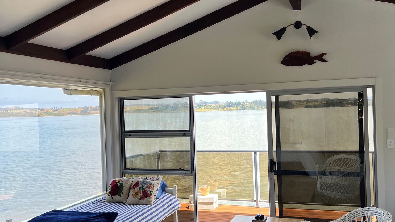 Photo of Bedroom in Clarks Beach