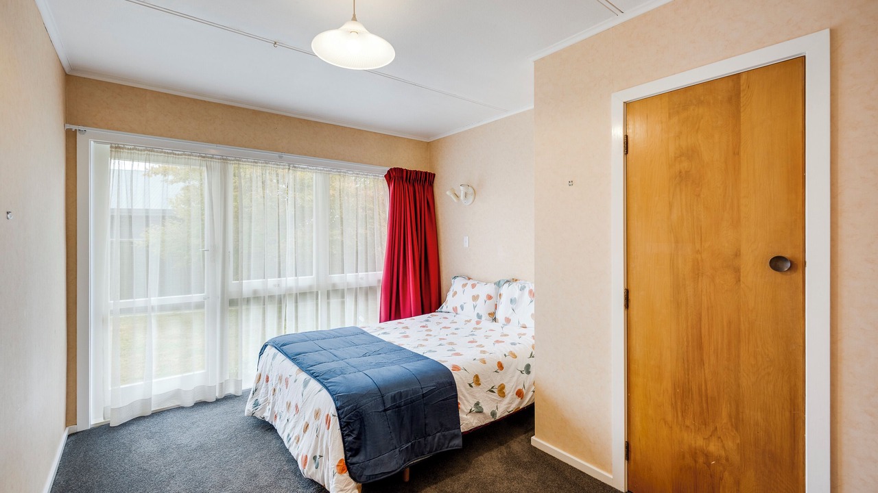 Photo of Bedroom in Hastings