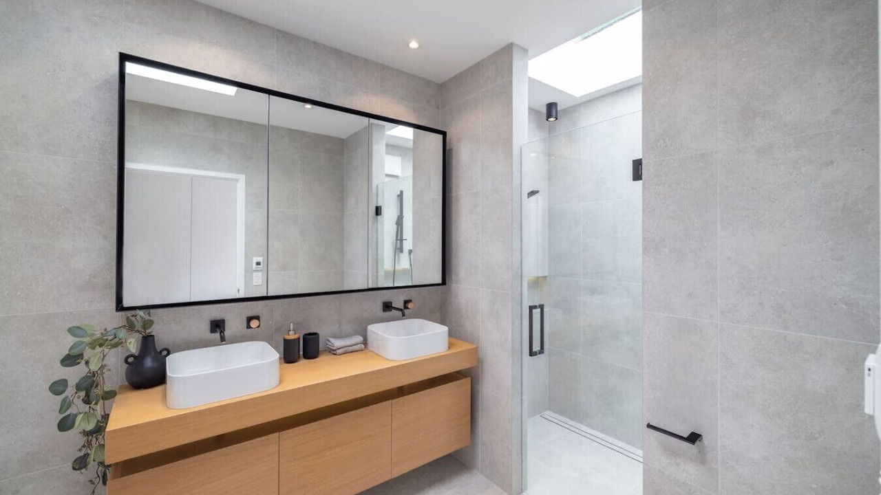 Photo of Bathroom in Christchurch District