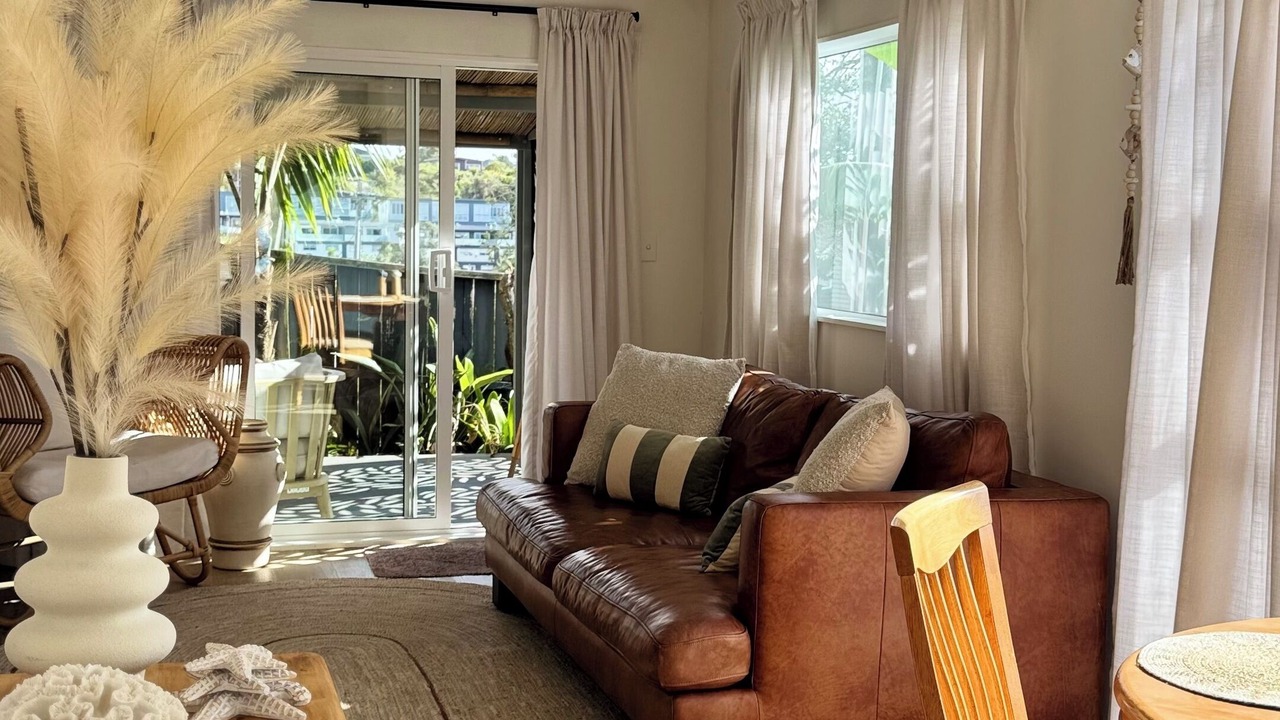 Photo of Livingroom in Browns Bay