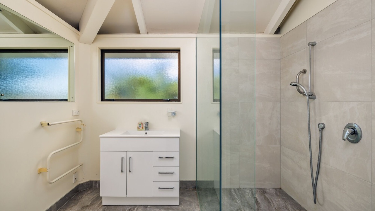 Photo of Bathroom in Matauri Bay