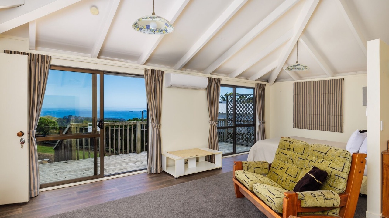 Photo of Livingroom in Matauri Bay