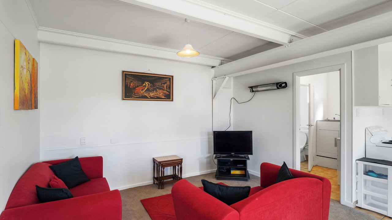Photo of Livingroom in Tindalls Beach