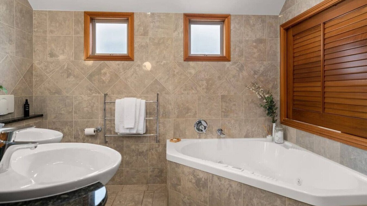 Photo of Bathroom in Takapuna