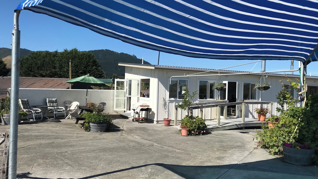 Photo of Patio Balcony in Te Horo