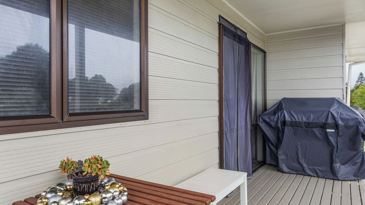 Photo of Patio Balcony in Ohope