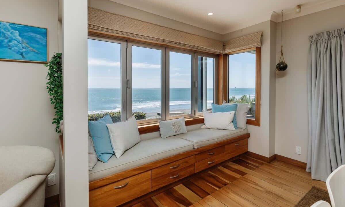 Photo of Livingroom in Oakura