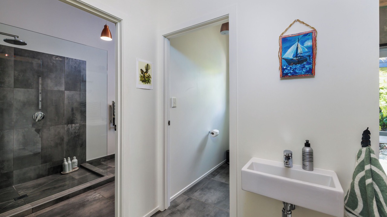 Photo of Bathroom in Kaeo