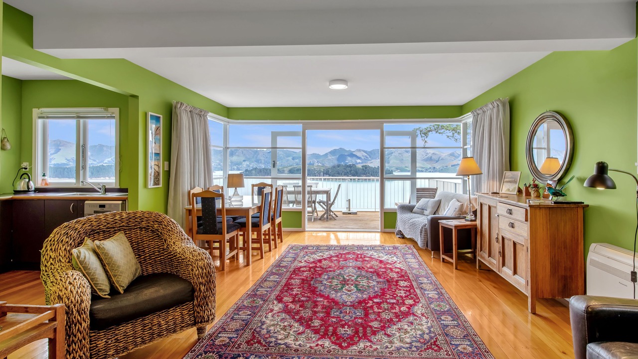 Photo of Livingroom in Diamond Harbour