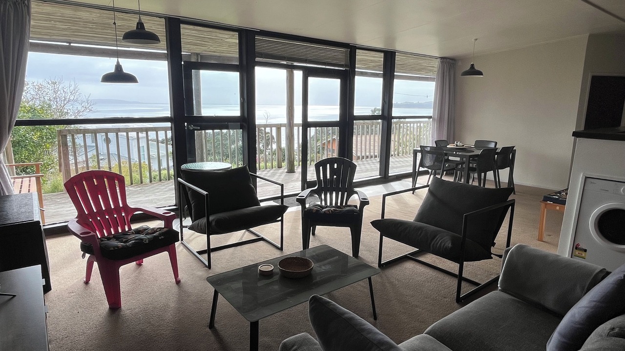 Photo of Livingroom in Stanmore Bay