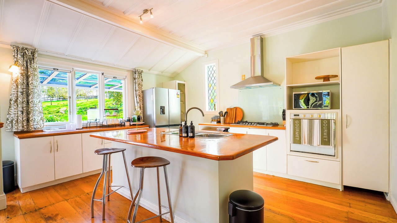 Photo of Kitchen in Dairy Flat