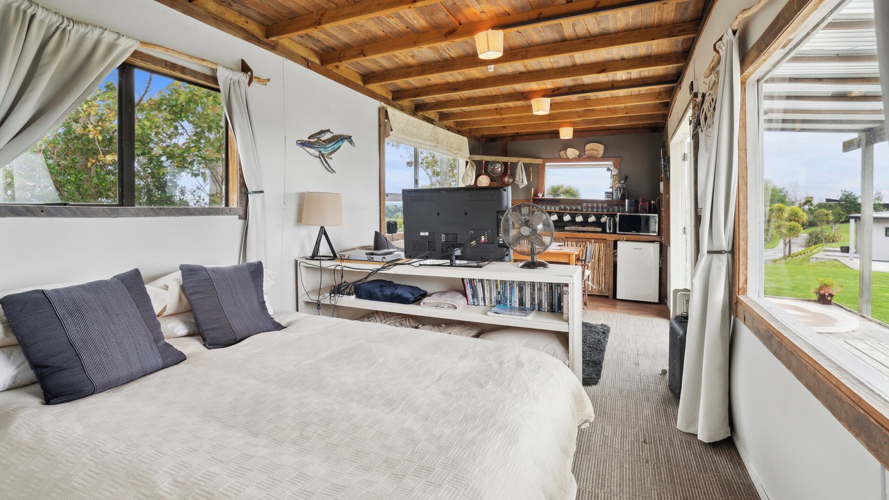 Photo of Bedroom in Tawharanui