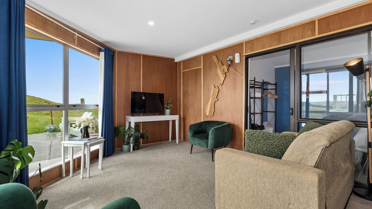 Photo of Livingroom in Waipu