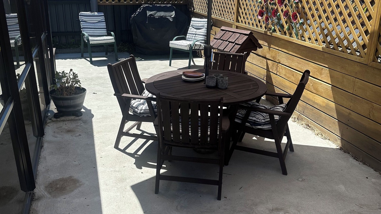Photo of Outdoor in Alexandra