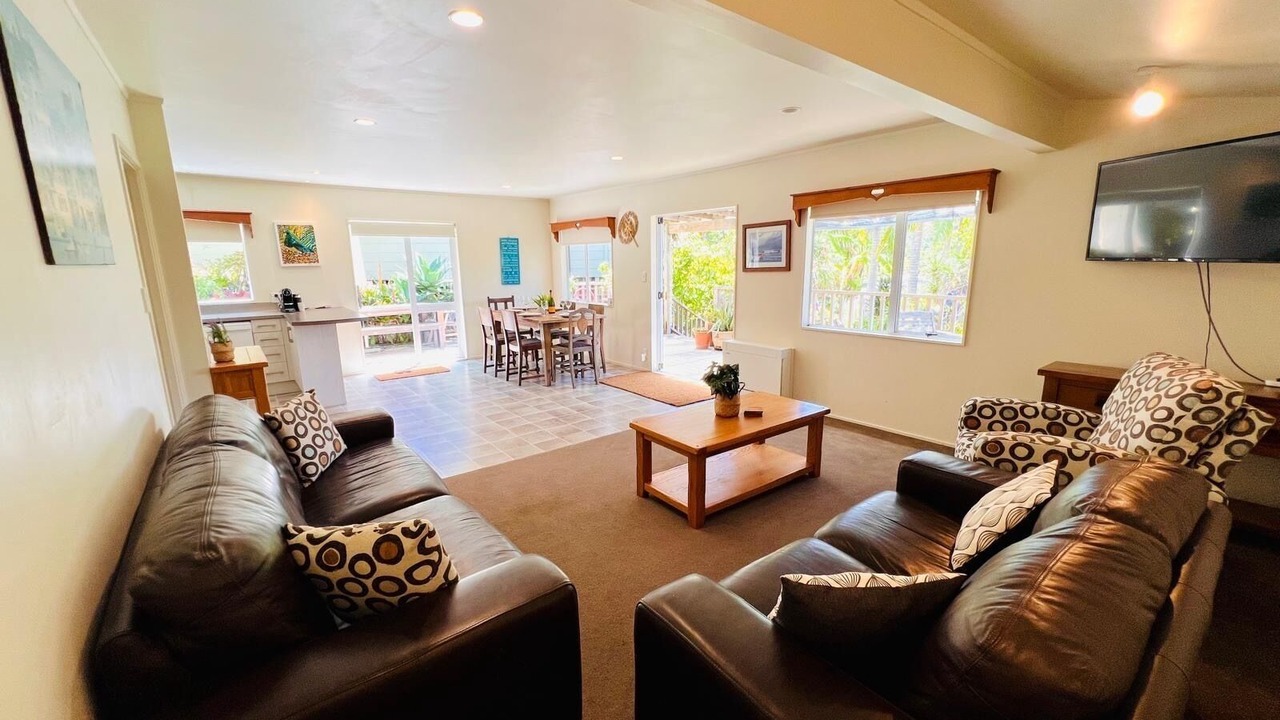 Photo of Livingroom in Hahei