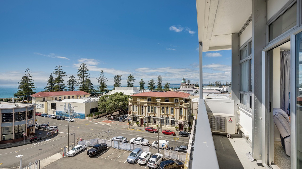 Photo of Outdoor in Bluff Hill