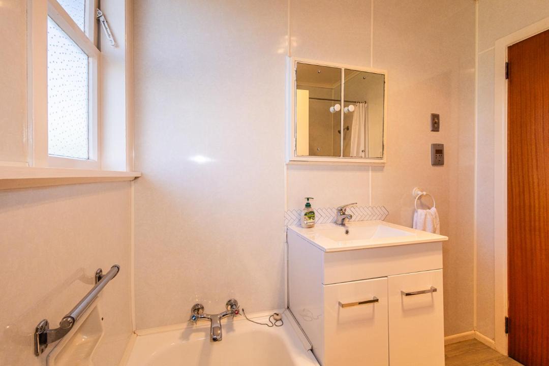 Photo of Bathroom in Ohakune