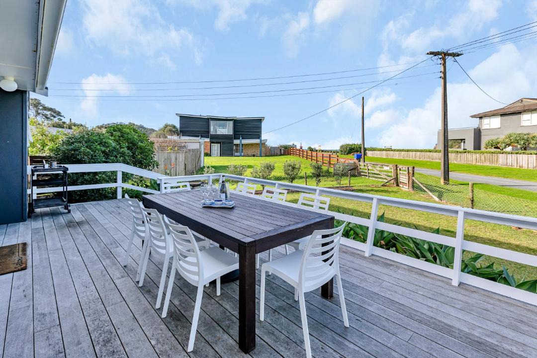 Photo of Patio Balcony in Matapouri