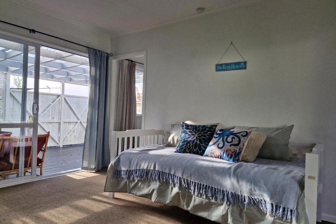 Photo of Bedroom in Snells Beach