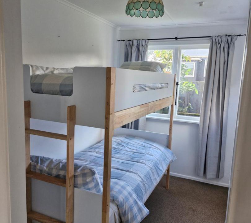 Photo of Bedroom in Snells Beach