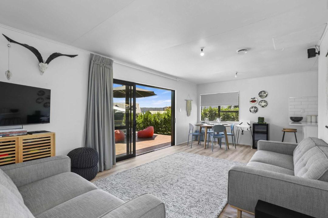 Photo of Livingroom in Rototai