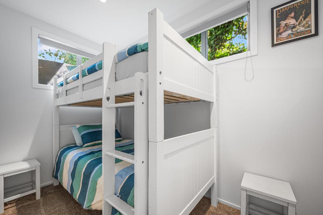 Photo of Bedroom in Army Bay