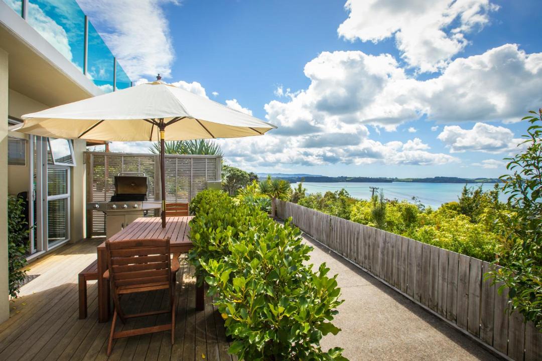 Photo of Patio Balcony in Snells Beach