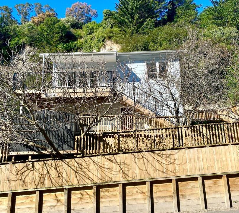 Photo of Others in Bluff Hill