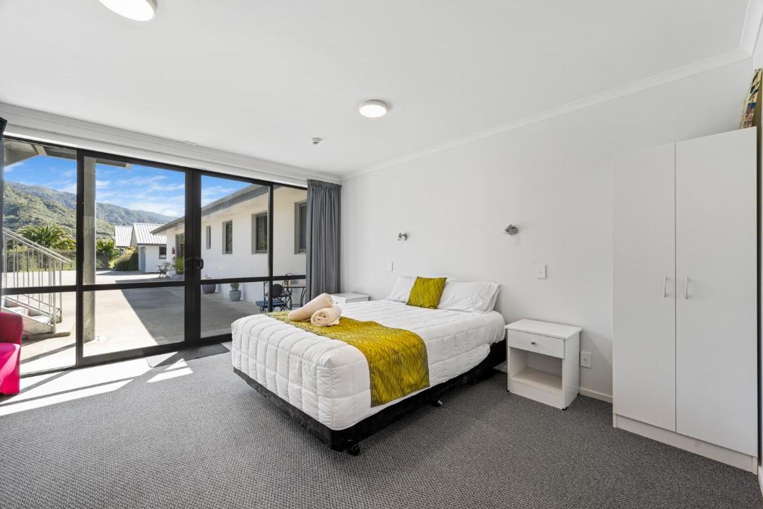 Photo of Bedroom in Linkwater