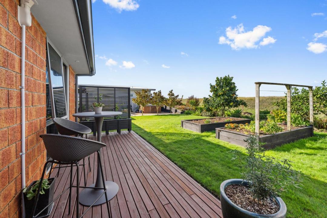 Photo of Patio Balcony in Papamoa Beach