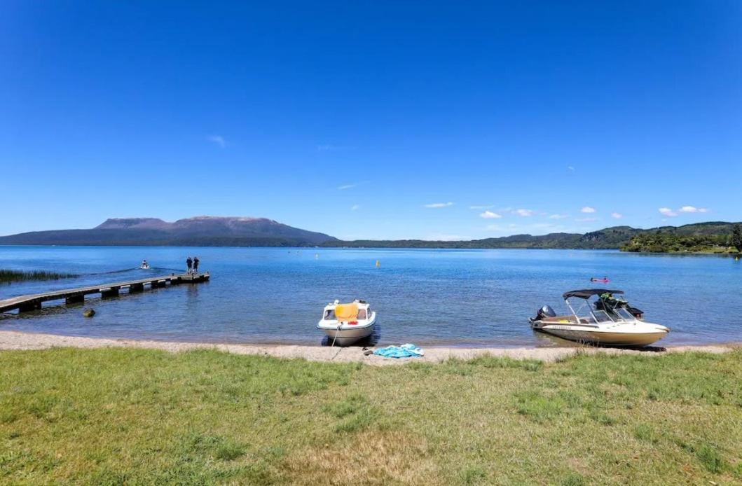 Photo of Others in Lake Tarawera
