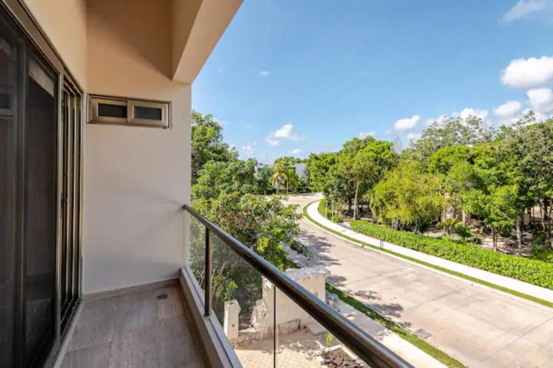 Photo of Patio Balcony in Akumal
