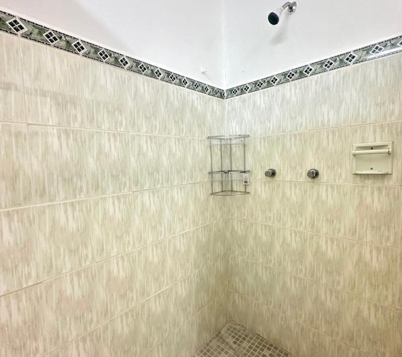 Photo of Bathroom in Esterito