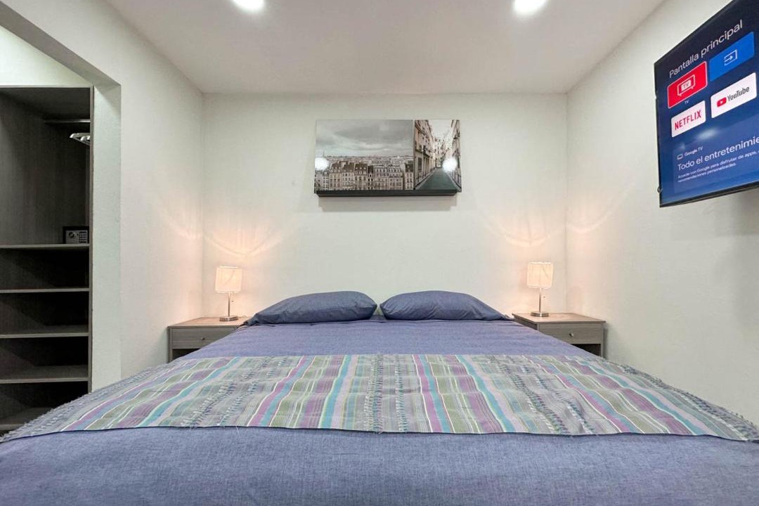 Photo of Bedroom in La Condesa